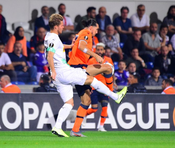 Uefa Avrupa Ligi: Medipol Başakşehir: 1 - Borussia Mönchengladbach: 1 (Maç Sonucu)