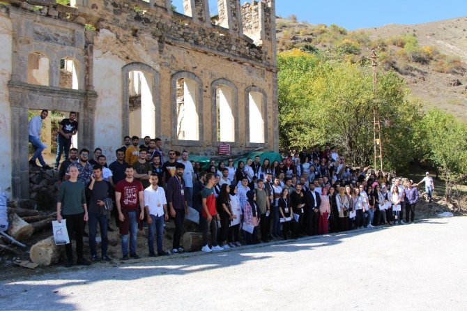 Avrasya Üniversitesi Mimarlık Bölümü Öğrencilerinden Gümüşhane Ve Bayburt’a Teknik Gezi