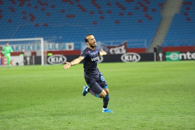 Uefa Avrupa Lig: Trabzonspor: 1 - Basel: 1 (İlk Yarı)