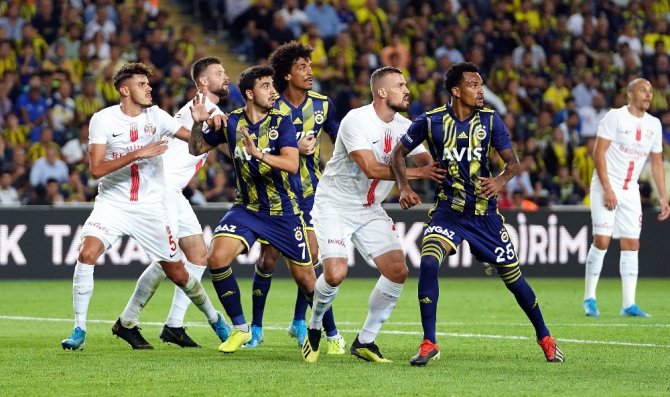 Fenerbahçe’ye Kadıköy’de Şok