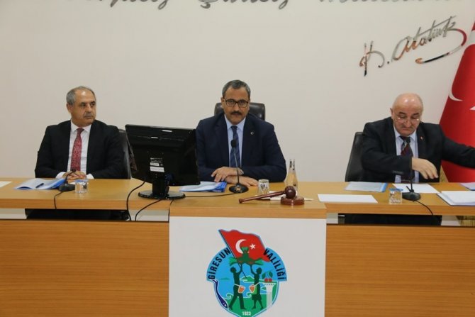 Vali Harun Sarıfakıoğulları 2019 Yılı Yatırım Raporunu Açıkladı