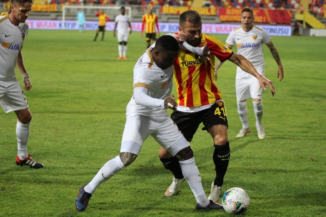 Göztepe Kayserispor’u Farklı Geçti