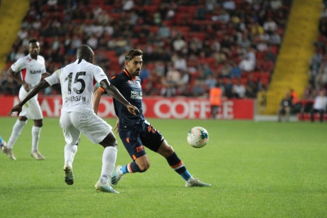 Süper Lig: Gaziantep Fk: 1 - Medipol Başakşehir: 2 (Maç Sonucu)