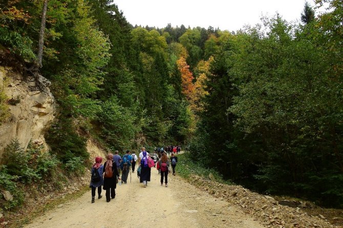 Gümüş Şehir ‘Altın’ Rengine Büründü, Dağcılar Fırsatı Kaçırmadı