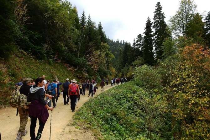 Gümüş Şehir ‘Altın’ Rengine Büründü, Dağcılar Fırsatı Kaçırmadı