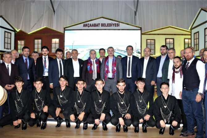 Trabzon Tanıtım Günleri’nde Akçaabat Belediyesi’nin Standı Yoğun İlgi Gördü