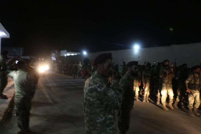 Suriye Milli Ordusu Akçakale’ye Geldi