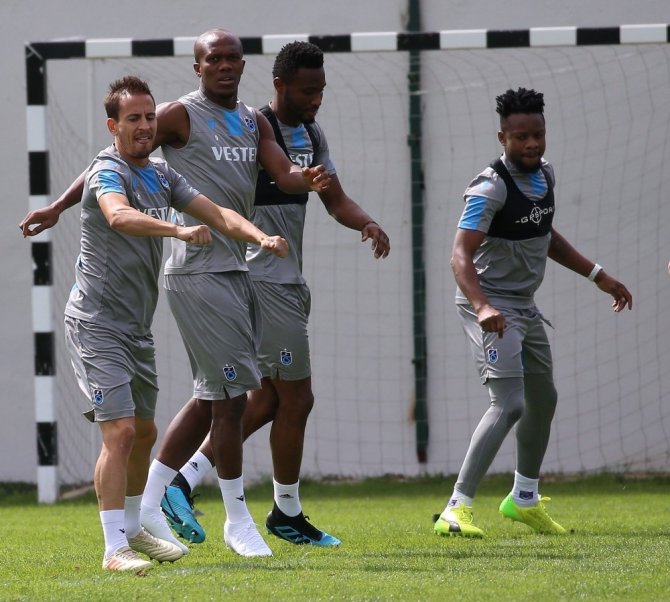 Ogenyi Onazi Gün Sayıyor