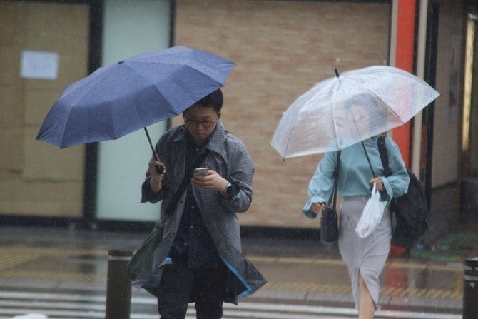 Japonya’da Süper Tayfun Alarmı