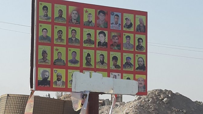 Tel Abyad’da Ypg/pkk Teröristlerinin Tabelaları Görüntülendi