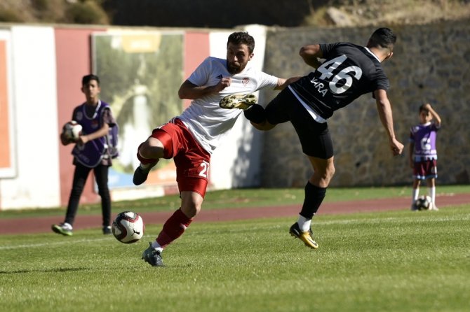Tff 2. Lig: Gümüşhanespor: 0 - Manisa Futbol Kulübü: 1