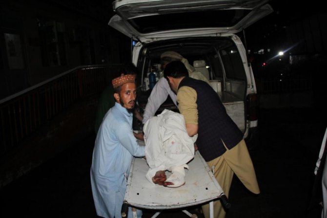 Afganistan’daki Patlamada Ölü Sayısı 62’ye Yükseldi