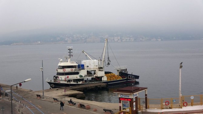 Çanakkale Boğazı Sis Nedeniyle Gemi Trafiğine Kapatıldı