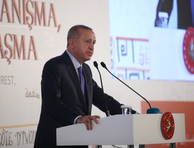 Cumhurbaşkanı Erdoğan: “Bize Ambargo Uygulayanlar, Eli Kanlı Katillere Silah Yardımı Yaptı”