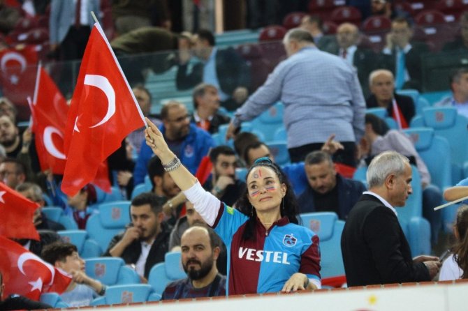Süper Lig: Trabzonspor: 2 - Gaziantep Fk: 0 (Maç Devam Ediyor)