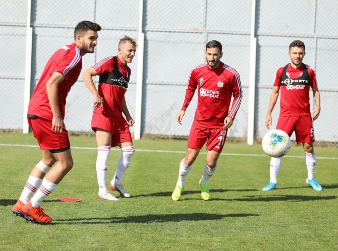 Sivasspor’da Hırslı Antrenman