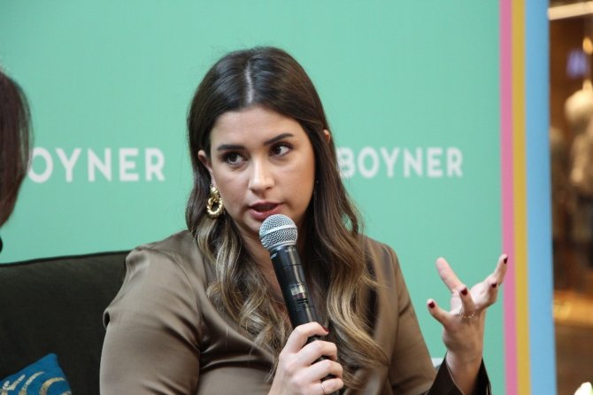 Eşi Trabzonlu Olan Buse Terim İlk Kez Geldiği Trabzon’da İlgi Odağı Oldu