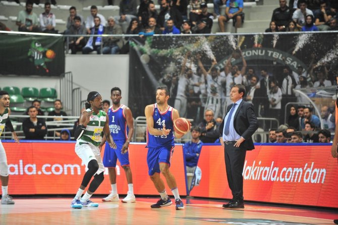 Basketbol Süper Lig: Bursaspor: 86 - Anadolu Efes: 95