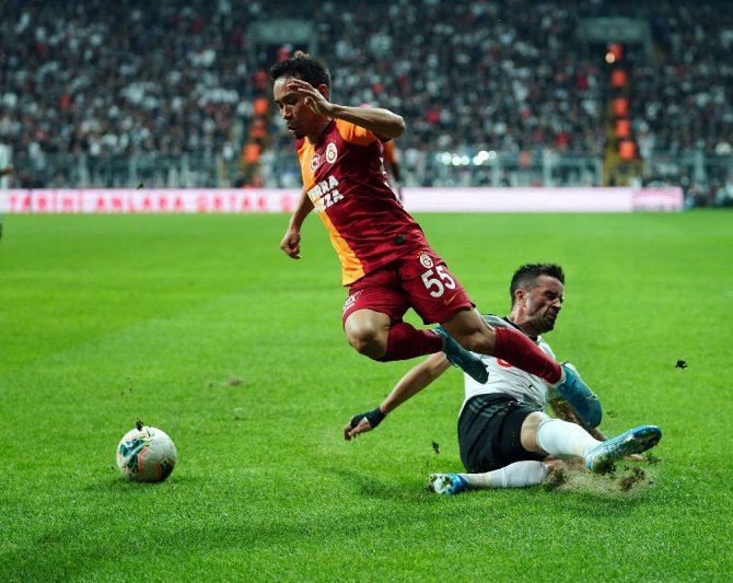 Süper Lig: Beşiktaş: 1 - Galatasaray: 0 (Maç Sonucu)