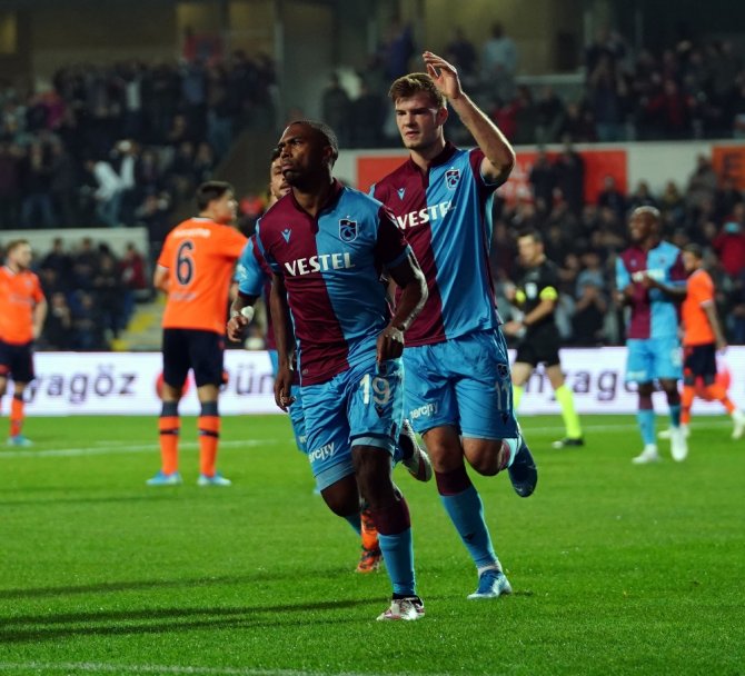 Süper Lig: Medipol Başakşehir: 2 - Trabzonspor: 2 (Maç Sonucu)