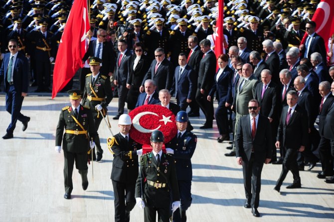 Cumhurbaşkanı Erdoğan Ve Beraberindeki Devlet Erkanı Anıtkabir’de