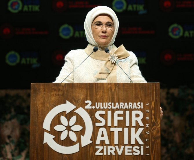 Emine Erdoğan: "Sıfır Atığa Geçme Hedefimizi İki Ay Önceden Yakaladık"