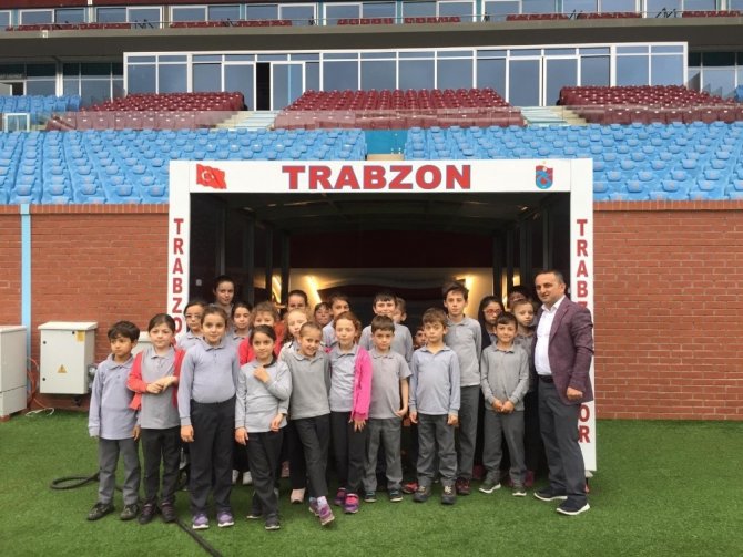 Şehir Merkezine Uzak İlçelerin Çocukları Spor Tesisleriyle Buluştu