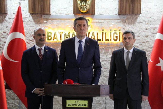 Milli Eğitim Bakanı Selçuk, Batman’da Eğitimcilerle Buluştu