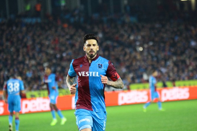 Trabzonspor’a Evinde Şok