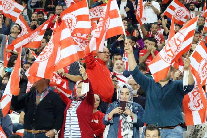 İlk Yarıda 2 Gol Var