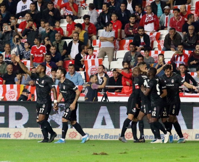 Beşiktaş Deplasmandan Puanla Döndü