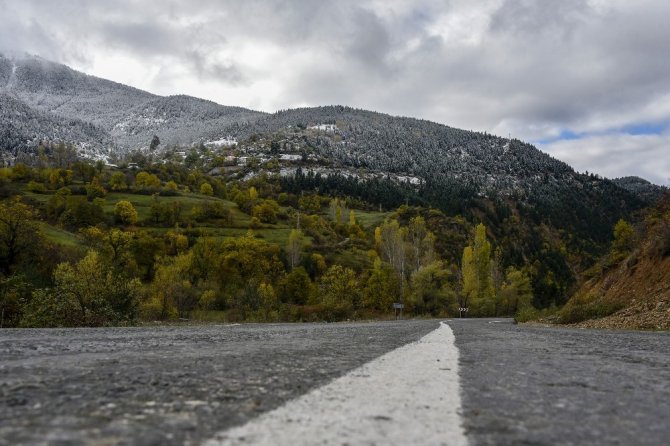 Zigana Dağı Beyaz Gelinliğini Giydi