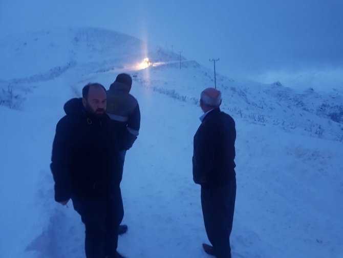 Trabzon’un Yüksek Kesimlerinde Kar Yağışı Sonrası Mahsur Kalan Şahıslar Kurtarıldı