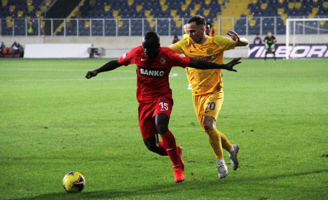 Süper Lig: Mke Ankaragücü: 1 - Gaziantep Fk.: 2 (Maç Sonucu)