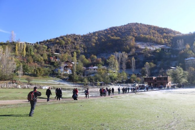 Gümüşhaneli Dağcılar Zigana’da Sonbahar Ve Kışı Bir Arada Yaşadı