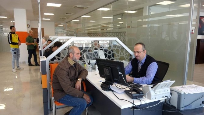 Ortahisar İlçesinin 3’te 2’si Çipli Kimlik Kartını Aldı