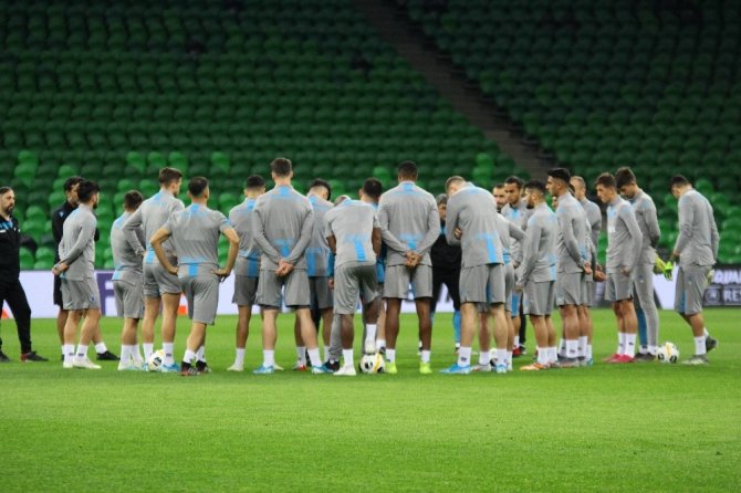 Trabzonspor, Krasnodar Maçı Hazırlıklarını Tamamladı