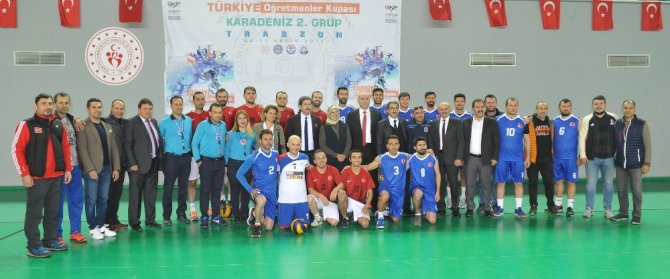 Türkiye Öğretmenler Kupası, Karadeniz 2. Bölge Futsal Ve Voleybol Müsabakaları Başladı