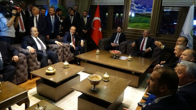Bakan Albayrak, Ordu Büyükşehir Belediye Başkanı Güler’i Ziyaret Etti