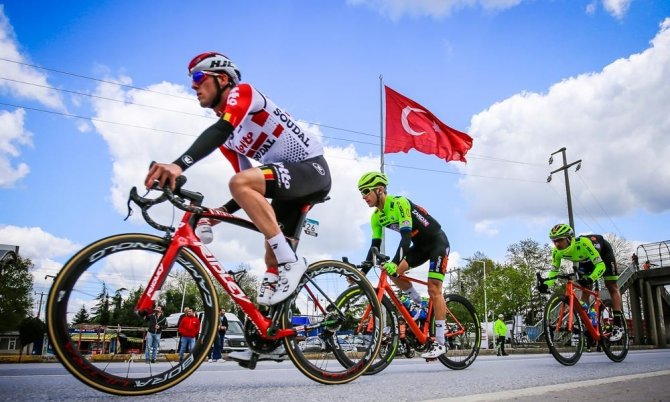 Türkiye Küresel Spor Ekonomisinde Hedef Büyütüyor