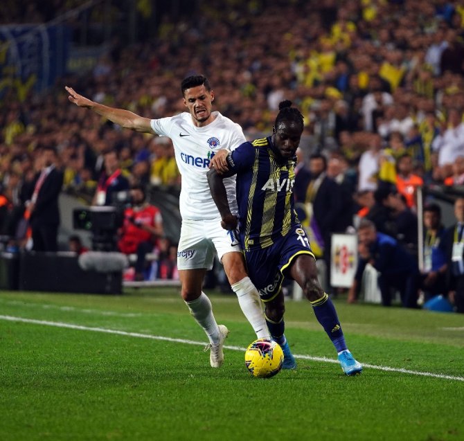 Fenerbahçe Liderlik Koltuğuna Oturdu
