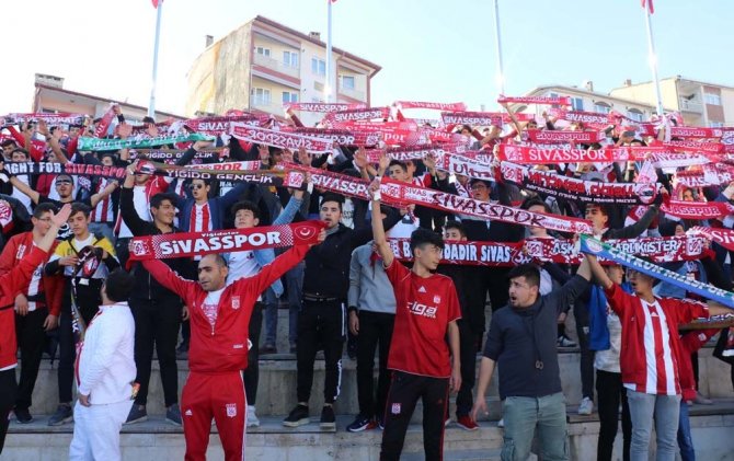 Sivasspor’a Mehterli Destek