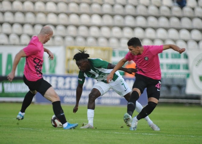 Tff 1. Lig: Giresunspor: 0 - Osmanlıspor: 1 (İlk Yarı Sonucu)