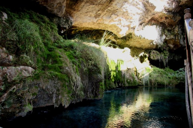 Yer Altındaki Gizli Pamukkale: Kaklık Mağarası