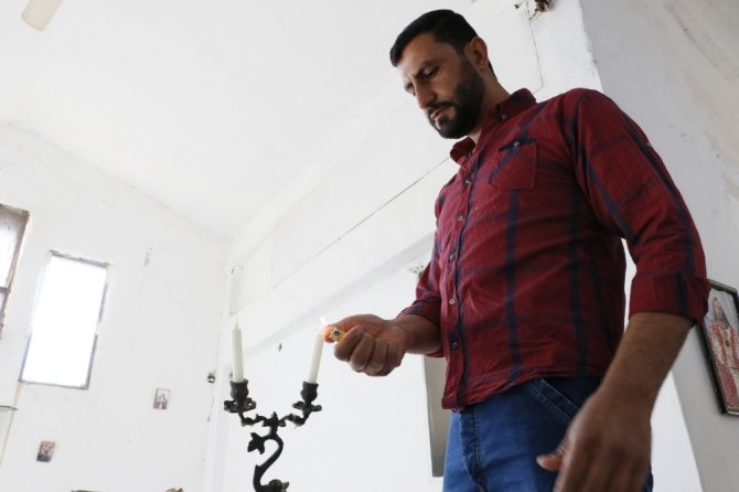 Tel Abyad’da Türkiye’nin Onardığı Ermeni Kilisesi İbadete Açıldı