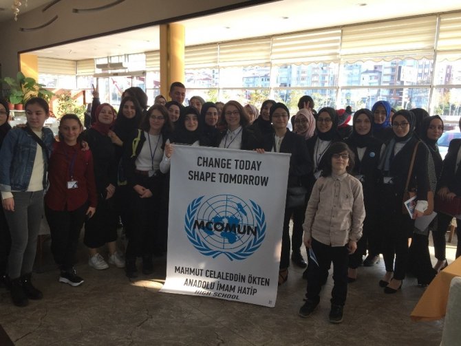 Trabzon’da Geleceğin Liderleri Çocuk Hakları İçin Toplandı