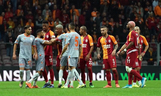 Medipol Başakşehir, Galatasaray’ı Tek Golle Yendi