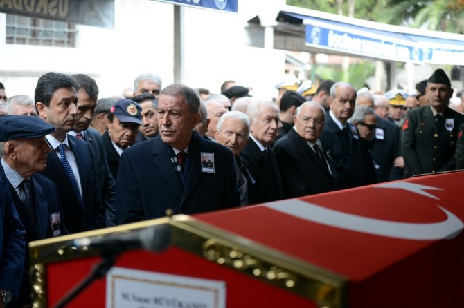 Eski Genelkurmay Başkanı Yaşar Büyükanıt Son Yolculuğuna Uğurlandı