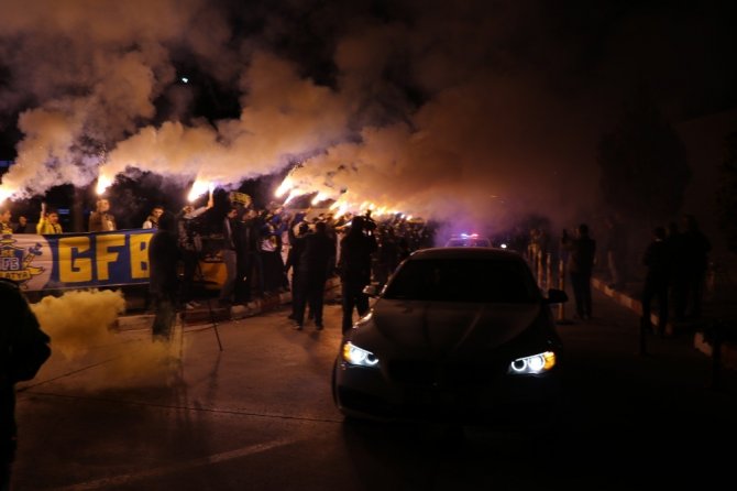 Fenerbahçe’ye Malatya’da Coşkulu Karşılama