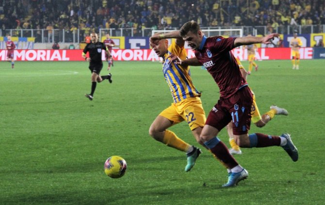 Trabzonspor Liderliğe Yükseldi